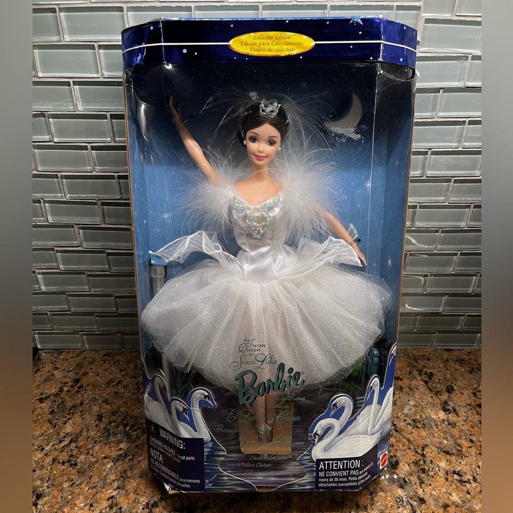 COPY - 1997 COLLECTOR EDITIO  Swan Lake Barbie